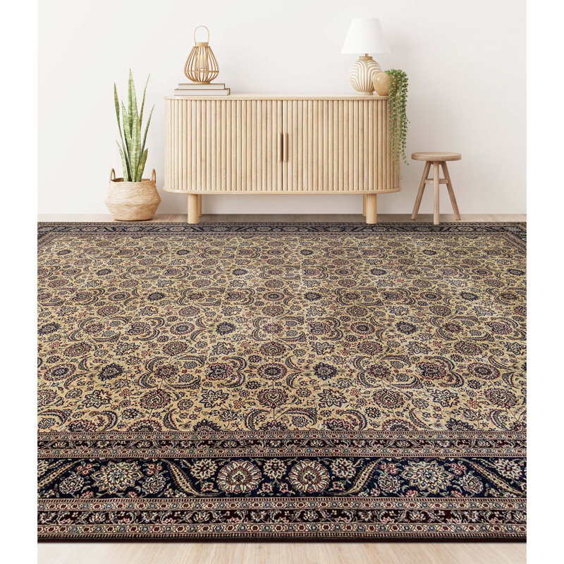 Manchuria Wool Southwestern Area Rug in Beige/Black