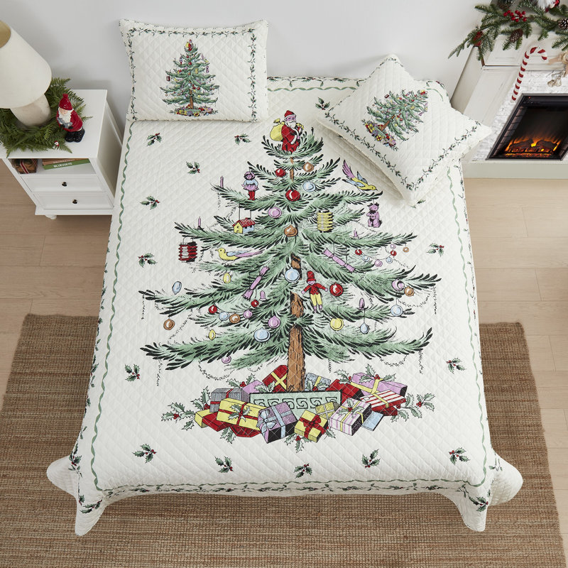 Spode® Christmas Tree Quilt Set, Queen Quilt + 2 Standard Shams