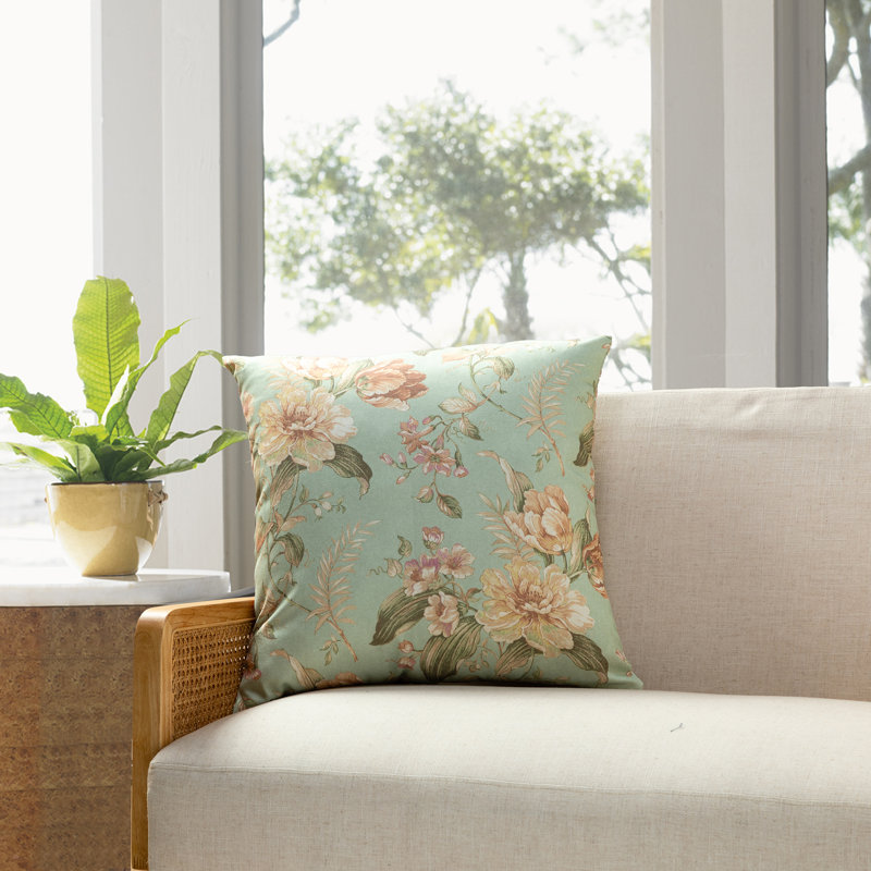 Ensemble de 2 coussins Florence, Floral vert clair, H 22 po x l 22 po, Housse de coussin seulement - sans coussin