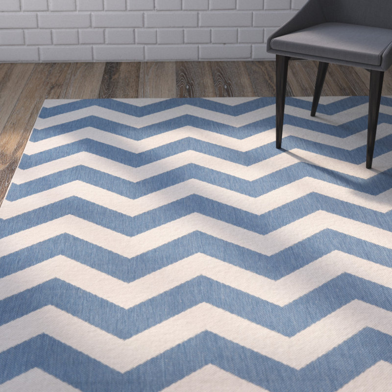 Tapis intérieur / extérieur bleu / beige Arneshia, Rectangle 6 pi 7 po x 9 pi 6 po