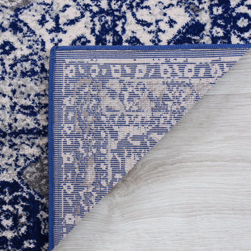 Henneman Floral Indoor Rug, Rectangle 8' x 10'