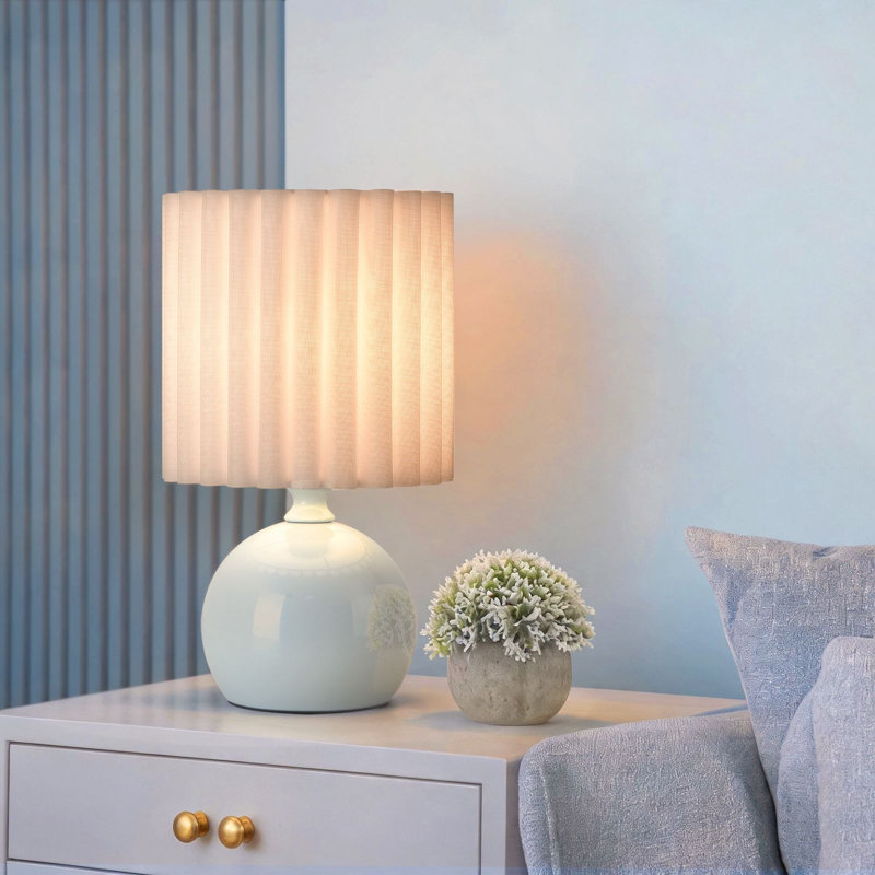 Petite lampe de table moderne de 11,2 po, lampe de chevet à base en métal bleu avec abat-jour en lin texturé, lampe d'appoint compacte pour table de chevet, salon, bureau et dortoir
