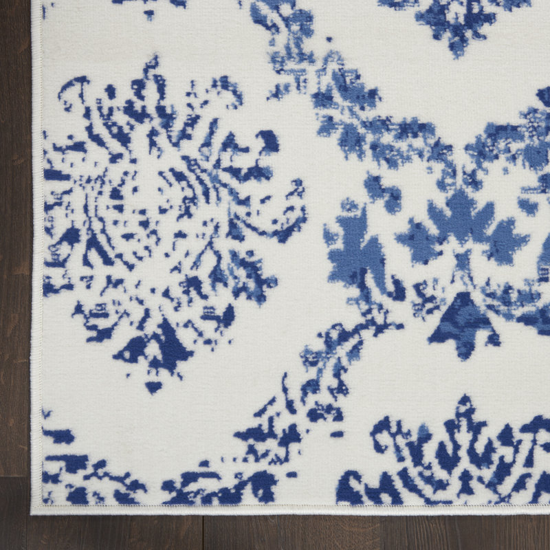 Businge Damask Indoor Rug, Rectangle 4' x 6'