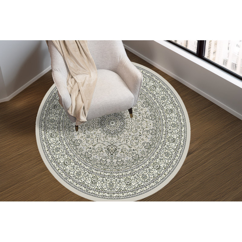 Attell Oriental Indoor Rug, Round 5'3"