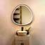 Miroir mural de salle de bain 32 po x 32 po à DEL à intensité variable
