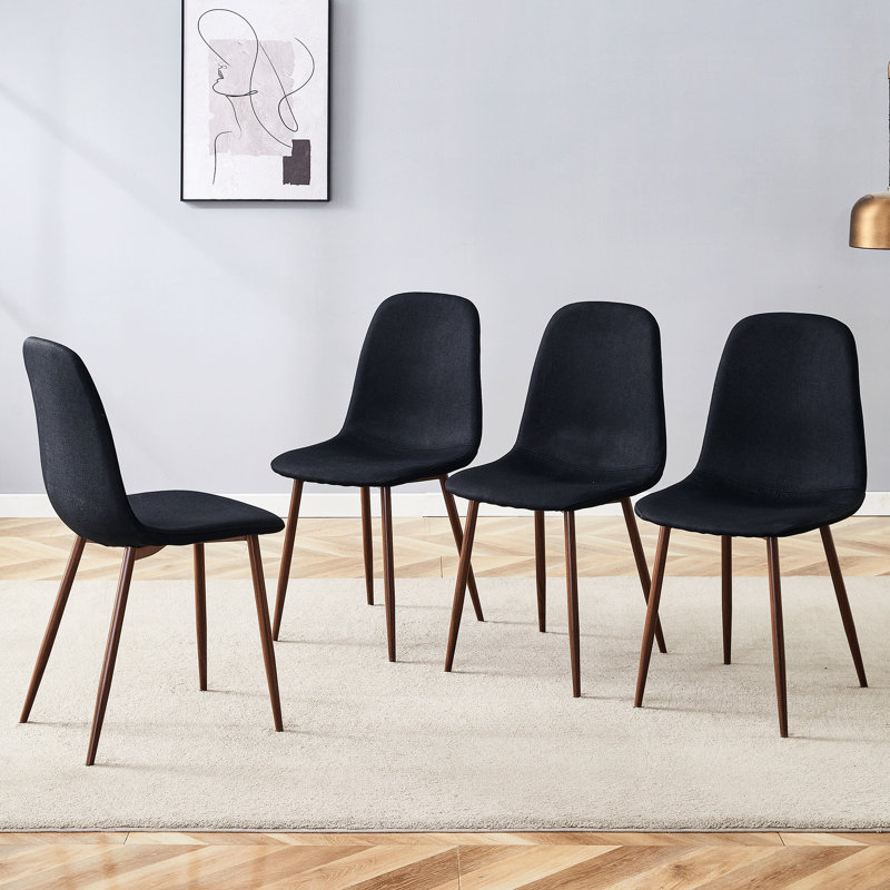 Ensemble de 4 tables de salle à manger confortables avec pieds en métal pour une collection de matériaux de style moderne