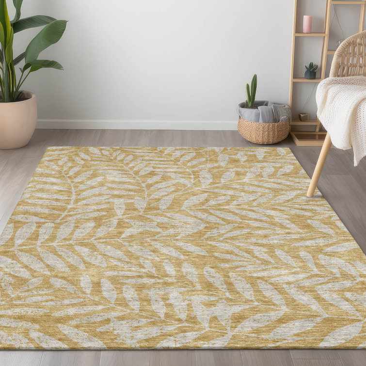 Malek Washable Floral Indoor / Outdoor Rug