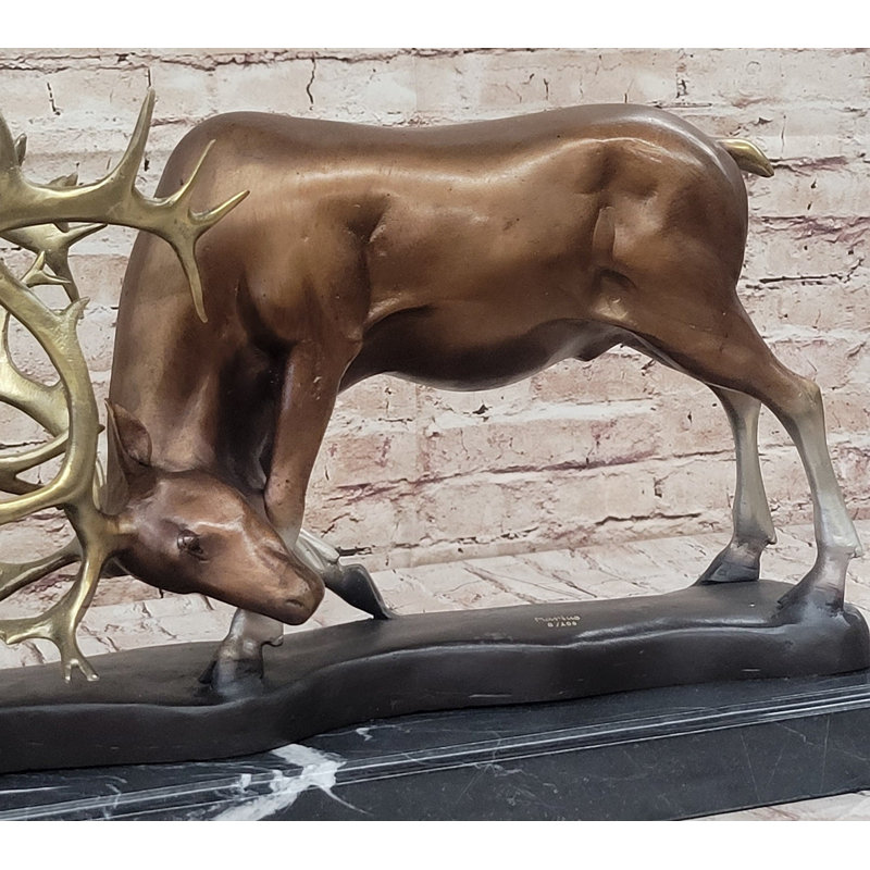 Sculpture en bronze limitée à deux cerfs, signée et numérotée, édition limitée