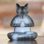 Figurine kitty méditant Ernest