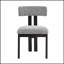 Chaises de salle à manger rembourrées modernes avec accoudoirs robustes en métal, ensemble de deux pour rehausser l'ambiance de votre salle à manger-148969669-148969664