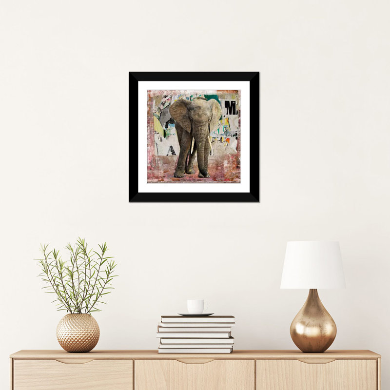 "Elephant Torn" par Luz, impression sur toile, H 24 po x l 24 po x P 1 po, Papier d'art encadré noir, Blanc