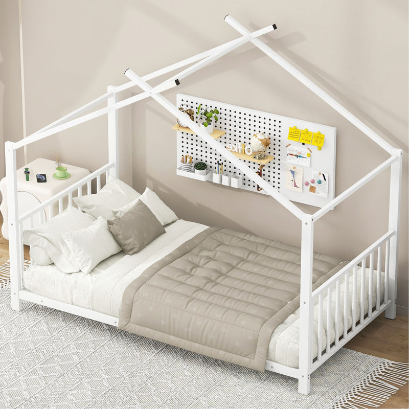 Lit plateforme simple en métal, blanc