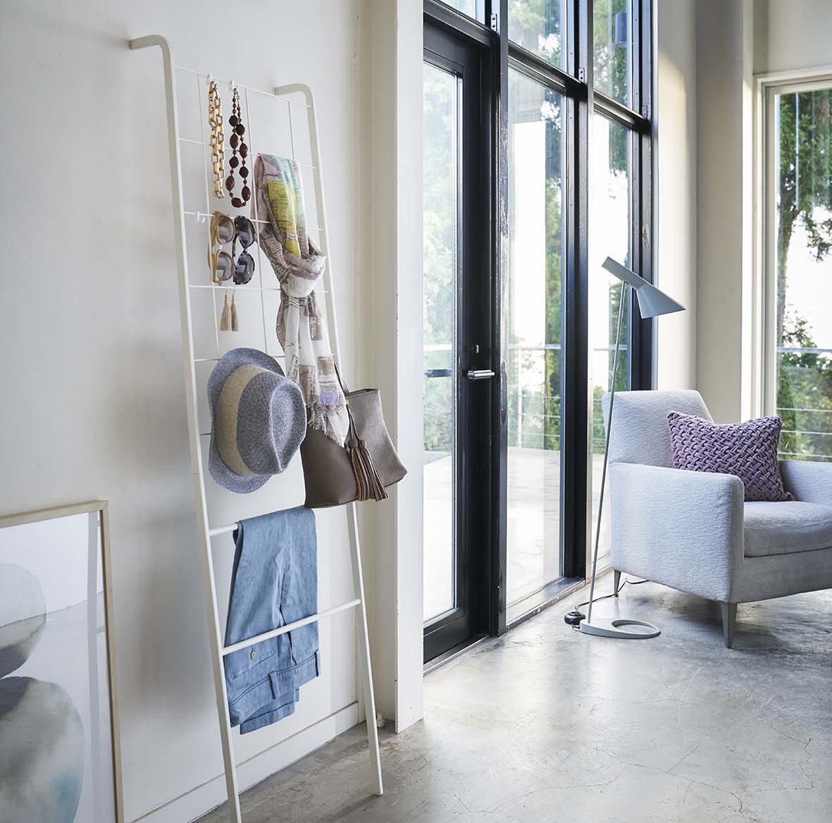 Yamazaki USA Tower Yamazaki Home GridPanel Leaning Ladder, Modern