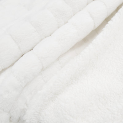 Knitted Throw Blanket