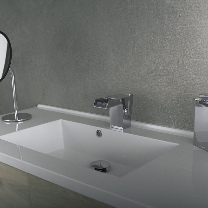 Robinet pour salle de bain à un trou cascade