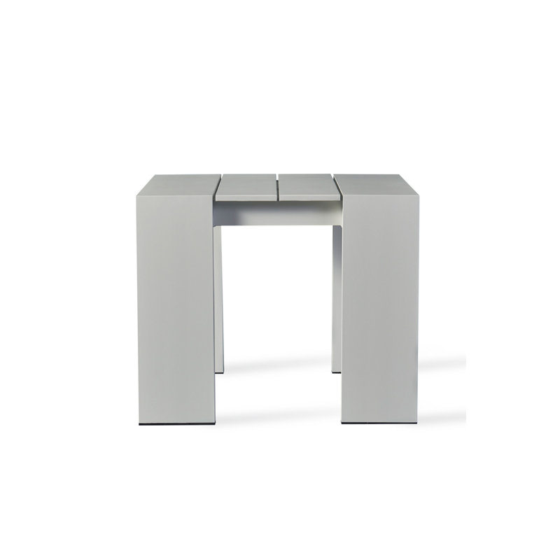 Table d'appoint en aluminium Harlyn