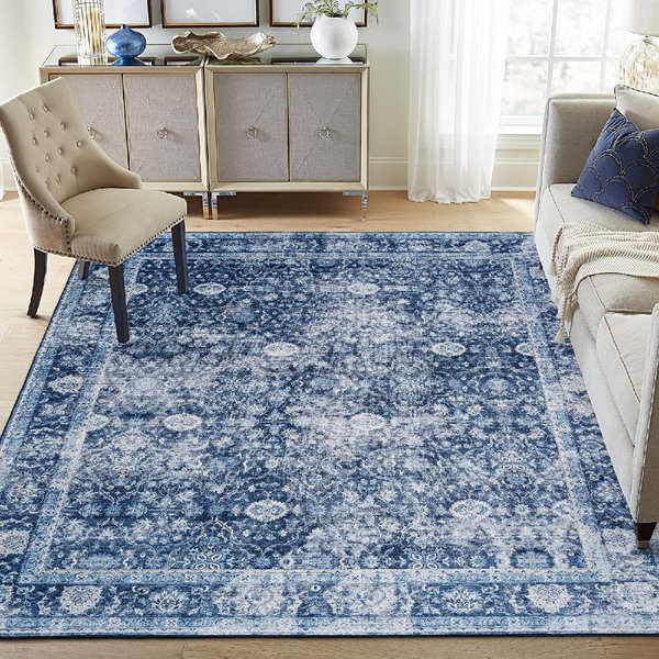 Charlton Home® Akeena Flatweave Floral Rug | Wayfair