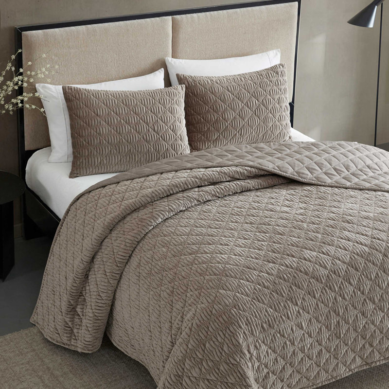 Vera Wang Crushed Velvet Brown Reversible Quilt Set, King Quilt + 2 King Shams
