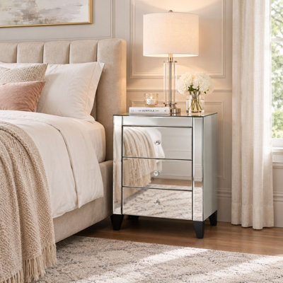 Benny Nightstand