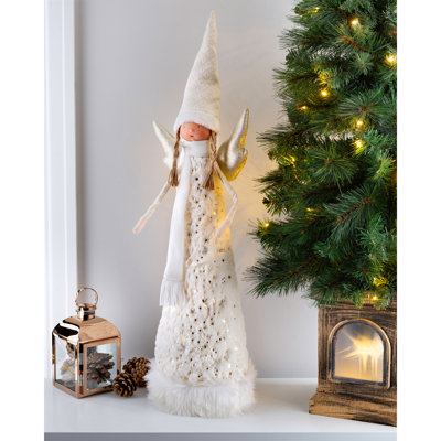 Christmas Figurines & Collectibles