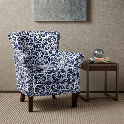 Fauteuil club traditionnel avec garniture cloutée et cadre en bois massif bleu doux