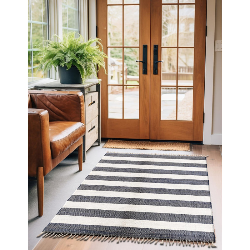 Tapis bleu marine en coton noué à la main Priolo, Rectangle 6 pi 1 po x 9 pi