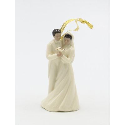 Ornement en porcelaine fine représentant un couple afro-américain marié - 8,6 cm (3 3/8 po) de hauteur