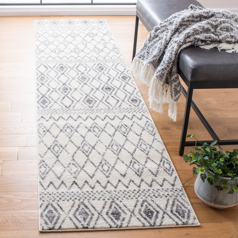 Tapis ivoire / gris Southwestern, Tapis de couloir 2 pi 2 po x 9 pi