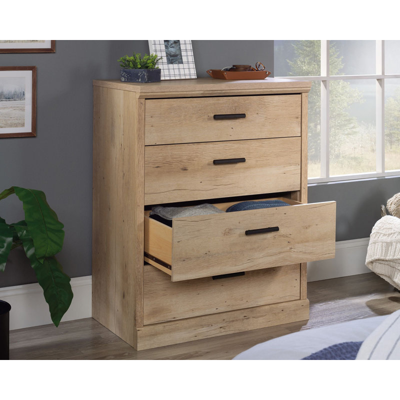 Hajoon 33.54'' W 4 - Drawer Dresser