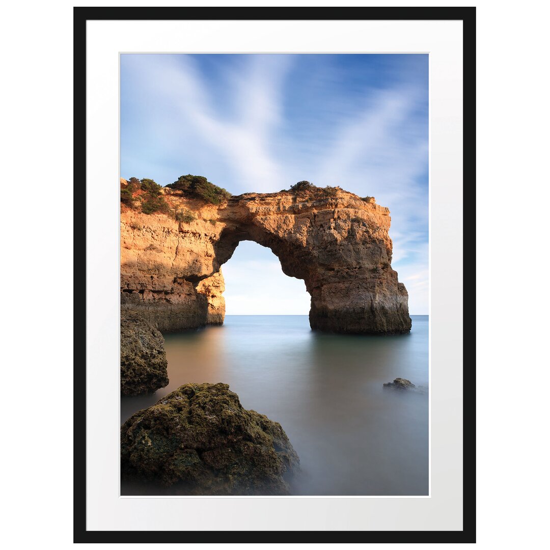 Gerahmtes Poster Felsenklippen im Meer