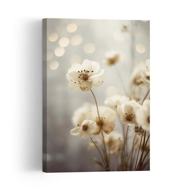 Pétales dans une nature douce, délicate, élégante et romantique - Impression d'art mural floral, H 48 po x l 32 po
