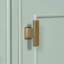 Meuble-lavabo de 24 pouces avec lavabo, armoire en bois massif et panneau de fibres à densité moyenne avec un tiroir rabattable, deux tiroirs standard et une tablette réglable, meuble-lavabo vert autoportant pour le rangement de la salle de bain