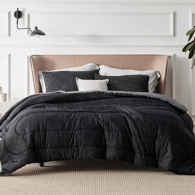 Bedsure Cooling And Warm Bed Set, Queen Comforter with 2 Pillowcases, Charcoal Black - Reversible