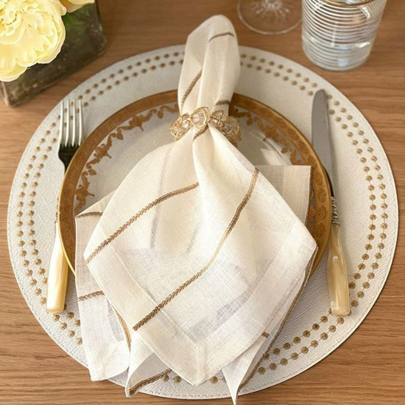 Metallic Thread 22" Napkin, Gold