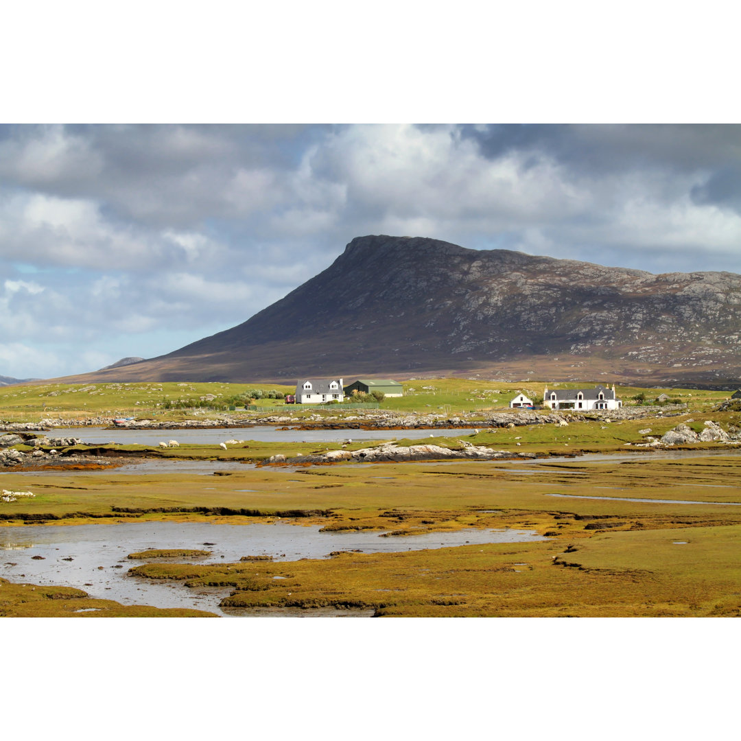 Salzwiese in Grimsay, North Uist von _ultraforma_ - Druck auf Leinwand ohne Rahmen