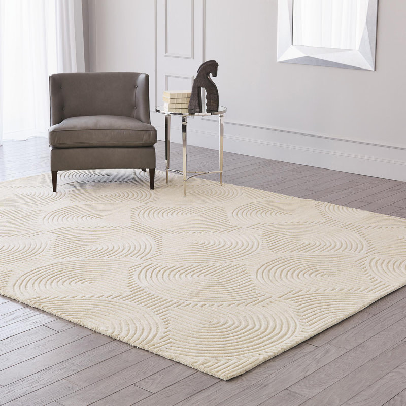 Ivory Hand-Tufted Wool 6' x 9' Rectangular Rug