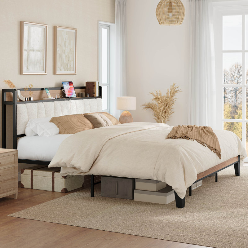 Platform Dangelo With Boucle Headboard, Storage Shelf And Built In Charging, Sturdy And Quiet, King