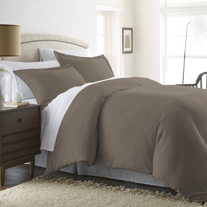 Ensemble de housse de couette en microfibre très douce Simply Soft™, Housse de couette pour grand lit + 2 taies décora, Taupe