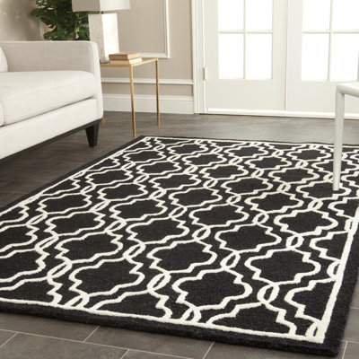 Malaki Geometric Wool Hand Woven Area Rug