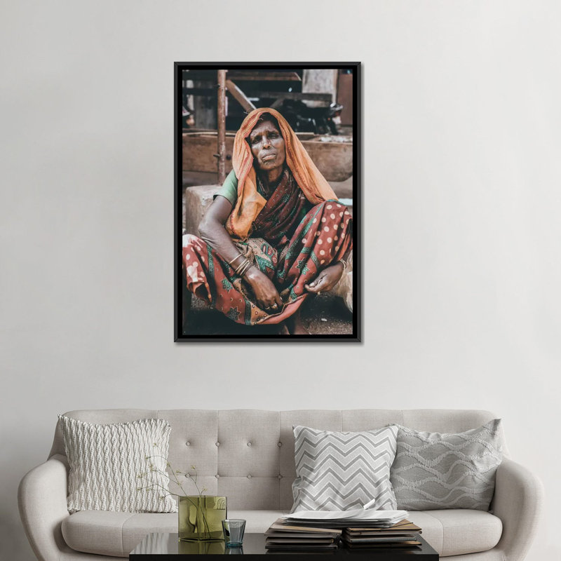 «Gokarna, India I» par Luke Anthony Gram, impression sur toile tendue, H 26 po x l 18 po x P 1,5 po, Toile avec cadre noir
