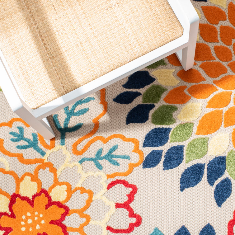 Benner Performance Floral Indoor/Outdoor Area Rug