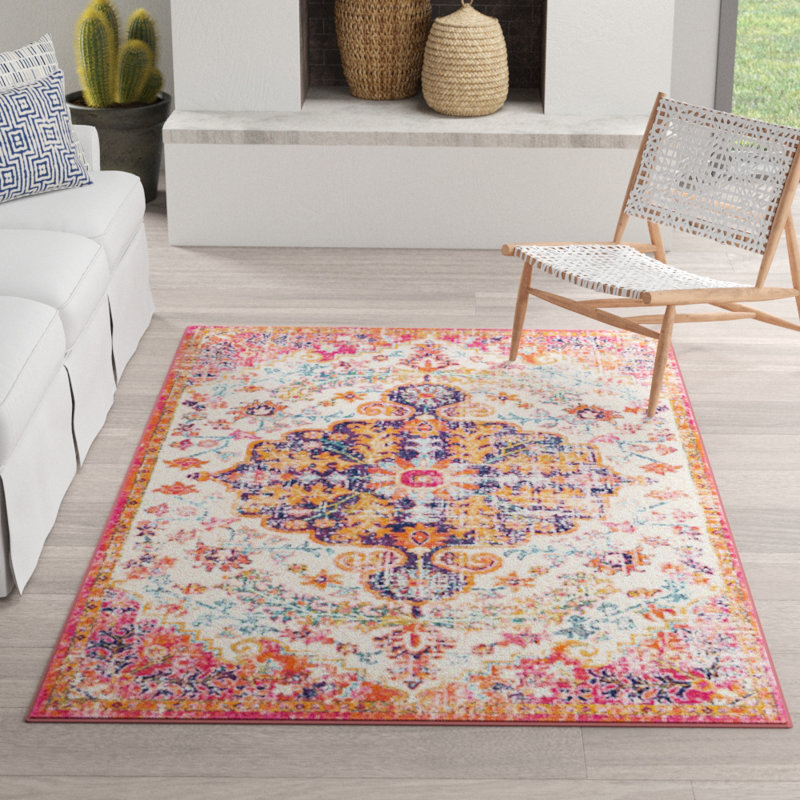 Montana Oriental Indoor Rug, Rectangle 3'11" x 5'7"