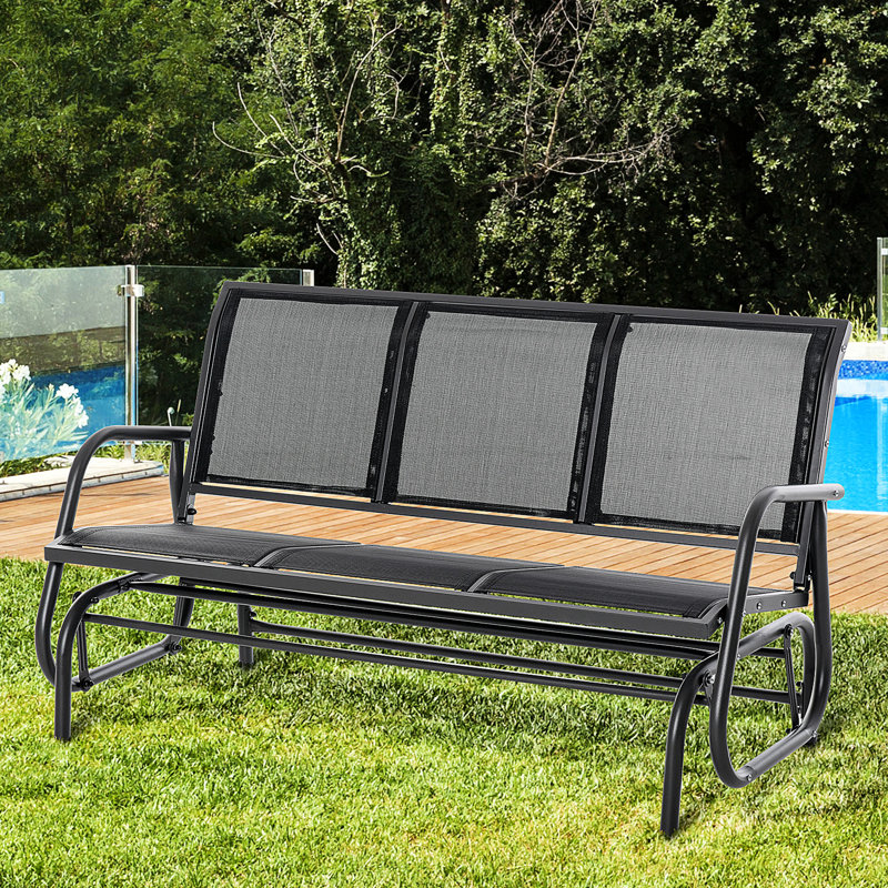 Banc à bascule d'extérieur 3 places avec structure en métal noir et maille respirante, glissement en douceur pour véranda, piscine, 142,6 cm de long, 74,9 cm de large, 85,1 cm de hauteur, charge maximale de 300 kg, tissu, structure.