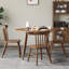 Table de salle à manger ronde brune pour salle à manger / cuisine-428504153
