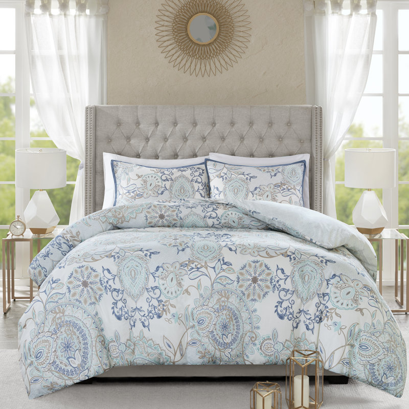 Isla 3 Piece Reversible Cotton Floral Duvet Set, King/Cal. King Duvet Cover + 2 King Shams, Blue