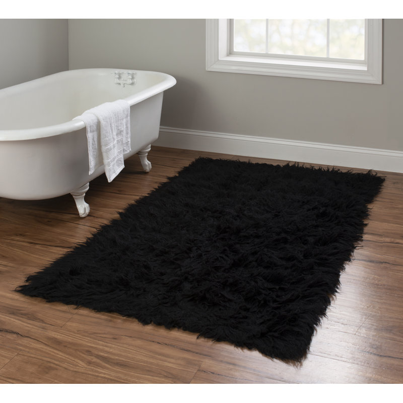 Handmade Black Wool Shag Rug 4' x 6'