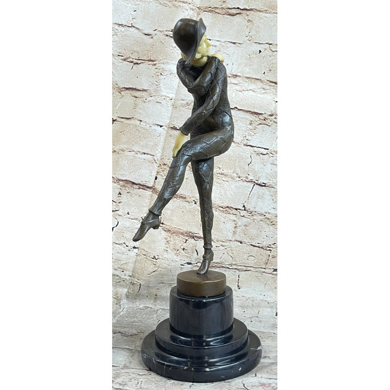 Figurine de sculpture en bronze signée D.H Chiparus Napoleon Dancer
