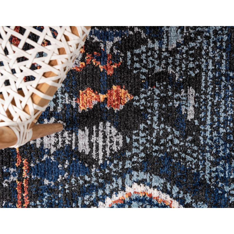Victorville Abstract Indoor Rug, Rectangle 2'2" x 3'