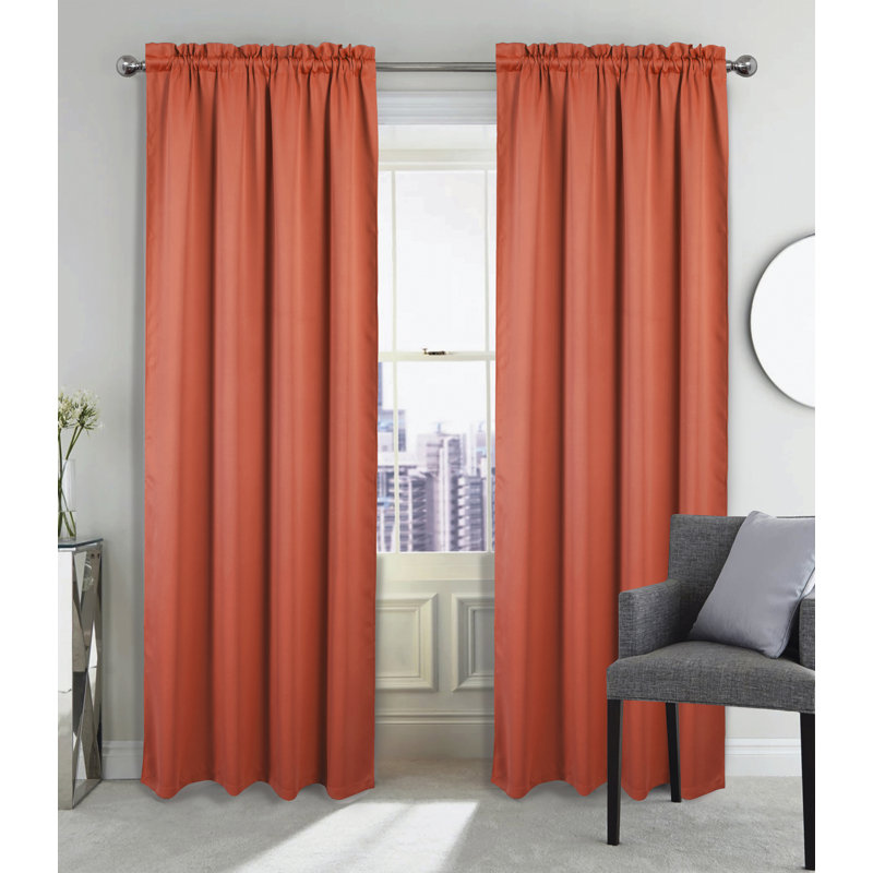 Rideau simple occultant et isolant avec passe-tringle Twilight, Corail, 54" W x 90" L