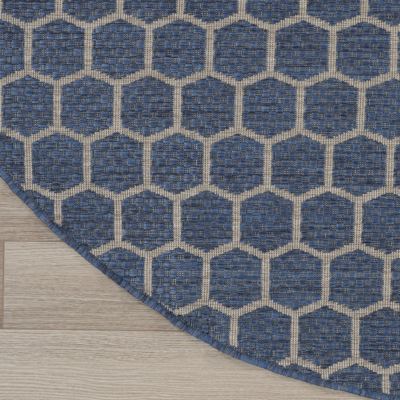 Canete Geometric Reversible Indoor/Outdoor Area Rug in Blue, Round 8'